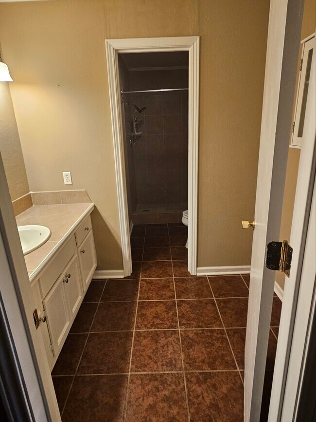 Building Photo - 16320 Langlinais Ln