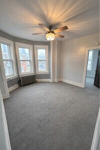 Building Photo - 100 S Broad St