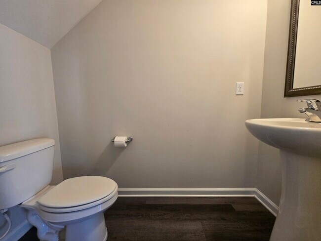 Building Photo - 258 Honey Hill Way