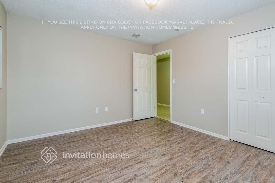 Building Photo - 124 Forrell Ave