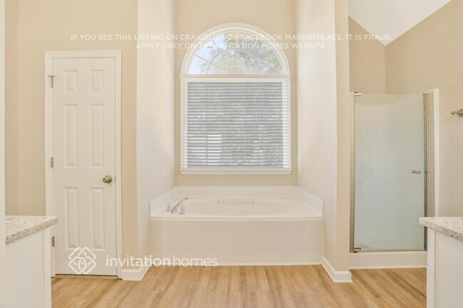 Building Photo - 2447 Doubletree Dr NW