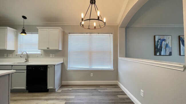 Building Photo - 650 Tabasco Trail