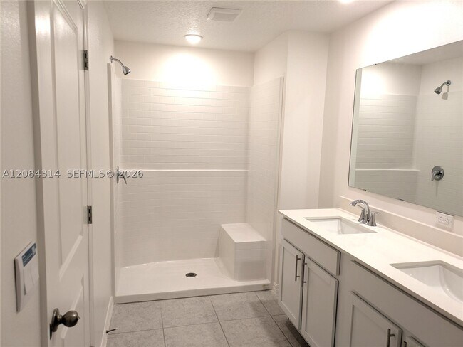 Building Photo - 1329 Biarritz St NW
