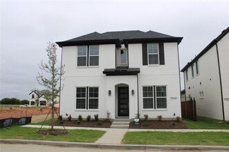 Building Photo - 7041 Confetti Ln