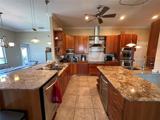 Building Photo - 4727 Spinnaker Dr