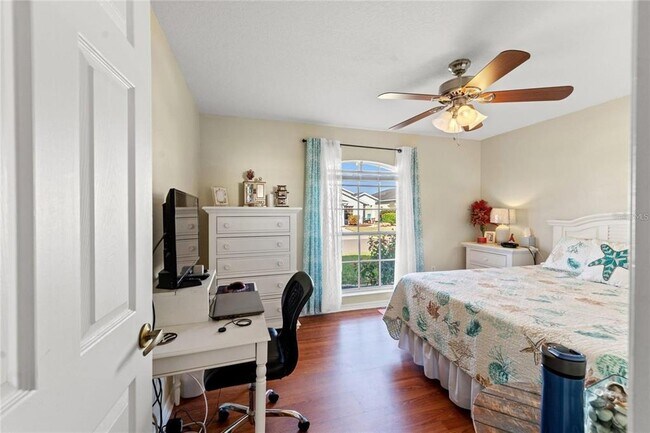 Building Photo - 221 Prather Dr
