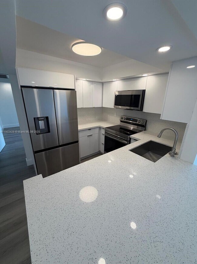 Primary Photo - 801 Three Islands Boulevard