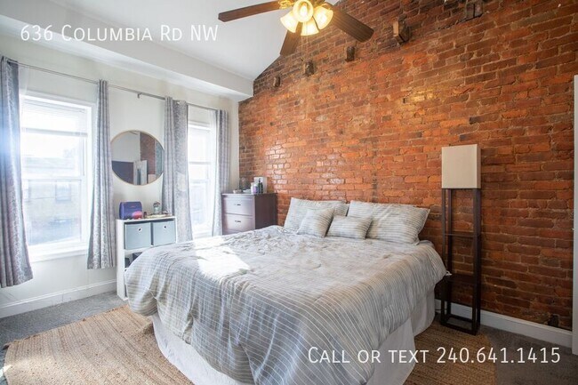 Building Photo - 636 Columbia Rd NW