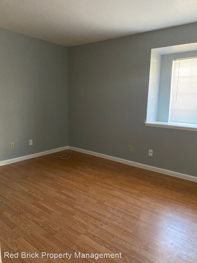 Building Photo - 3 br, 2 bath House - 1610 Central Ave.