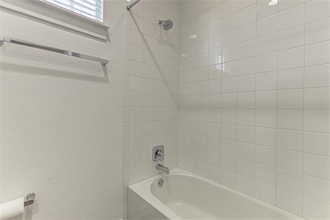 Building Photo - 301 Tequilana Pass