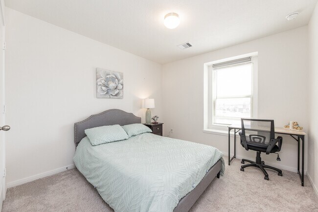 Building Photo - 25442 Cartington Ln