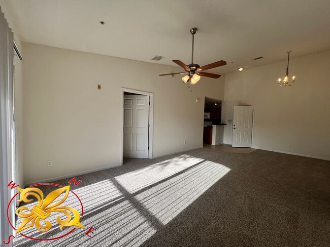 Building Photo - $1395 - Willow Ridge Condo