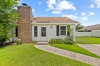 Building Photo - 130-132-132 Pine Crest Dr
