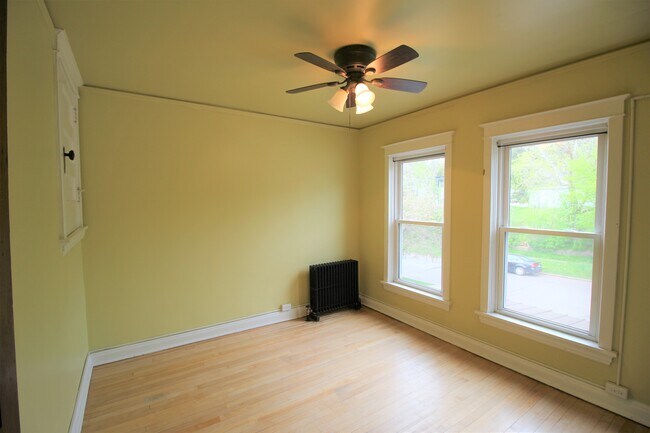 Bedroom 1 - 2032 Jefferson St
