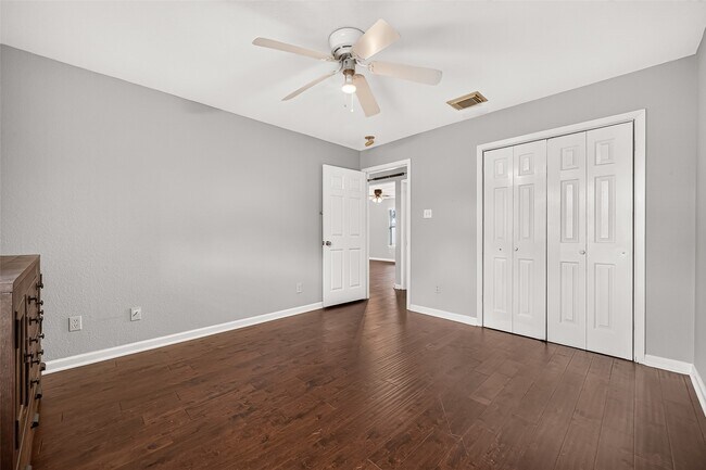 Building Photo - 6419 Paso Del Sol Dr