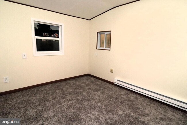 Building Photo - 112 N Lehigh Ave