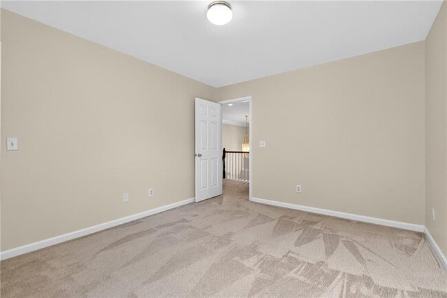 Building Photo - 2311 Ravinia Ct NE