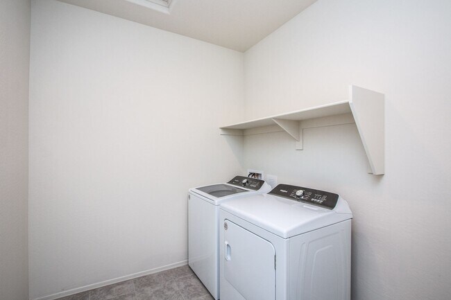 Building Photo - COMING SOON !! BRAND NEW HOME IN MARICOPA