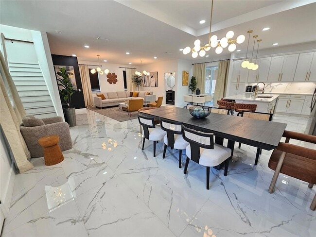 Building Photo - 2075 Jewell Ave