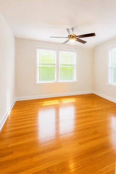 Building Photo - 2208 Blodgett St
