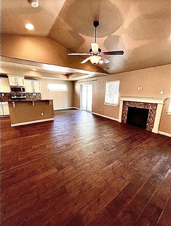 Building Photo - 3844 W Magnolia Ln