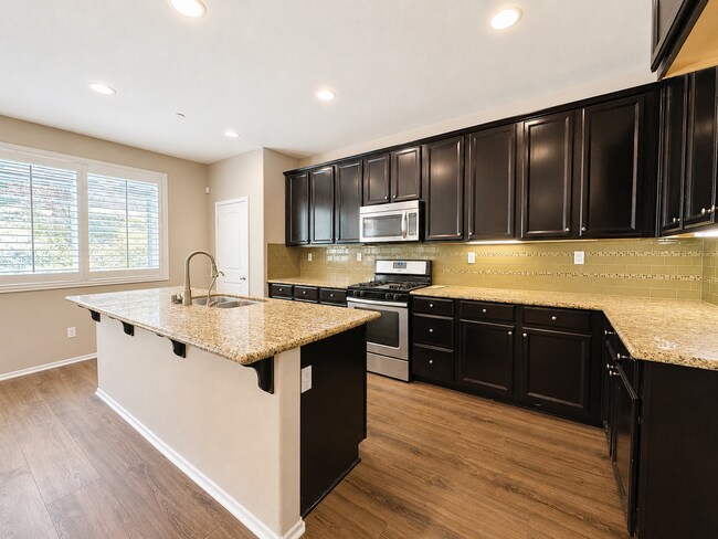 Building Photo - 31029 Branding Iron Ct