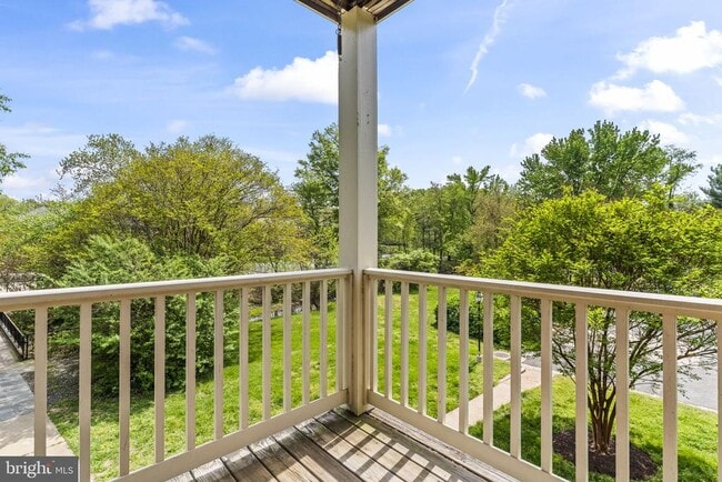 Building Photo - 6611 E Wakefield Dr