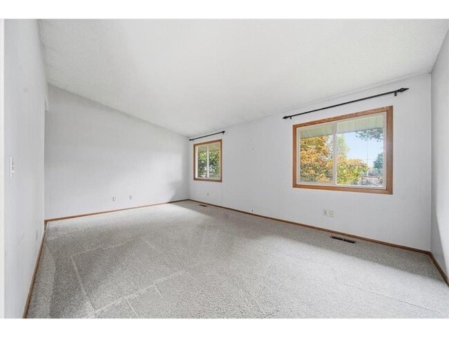 Building Photo - 9523 Hartford Cir