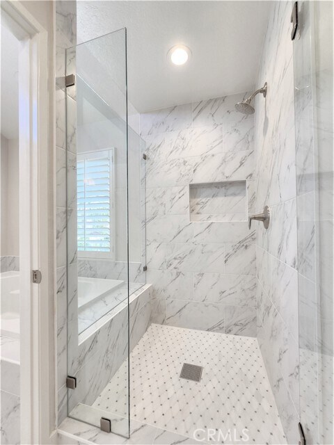 Building Photo - 14 Andalucia