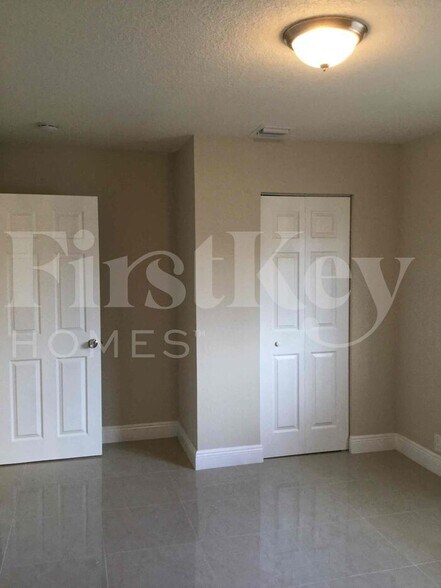 Building Photo - 1300 NW 51st Ave