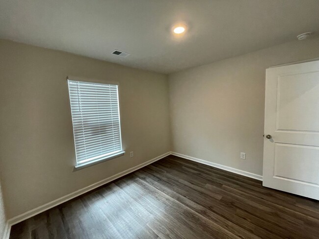 Building Photo - Newly built 3 bedroom/2 bath condo in Conway