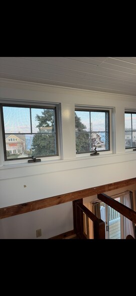 Building Photo - 33 Sols Point Rd