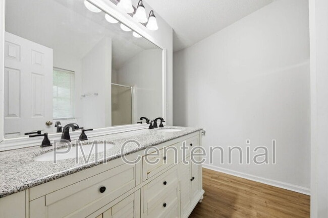 Building Photo - 2197 Capella Cir SW