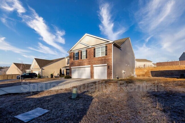 Building Photo - 164 Solstice Dr