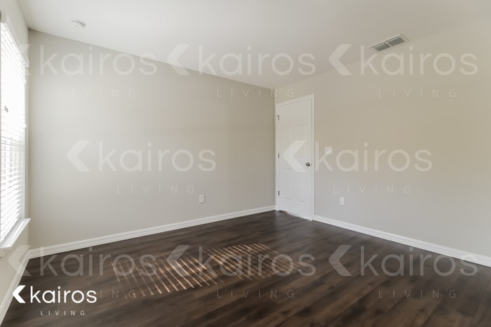 Building Photo - 2642 SW 165th Street Rd