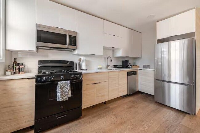 Building Photo - 6119 Jefferson St