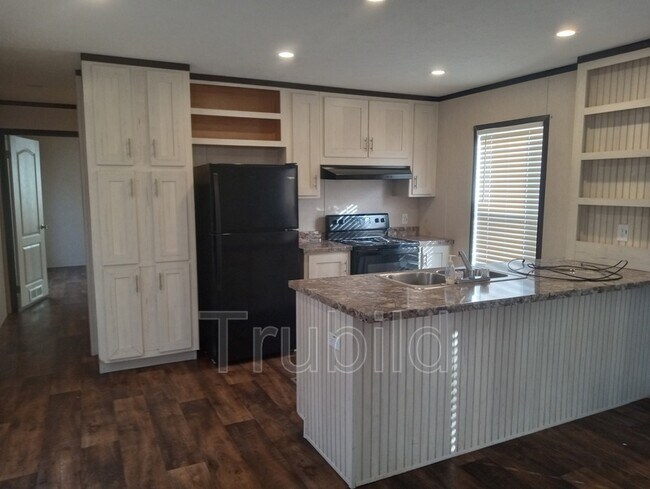 Building Photo - 173 Rising Fawn Trail NE