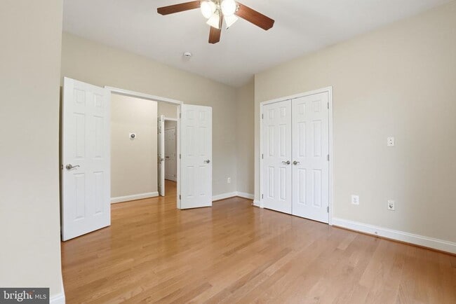 Building Photo - 42240 Hiddenwood Ln