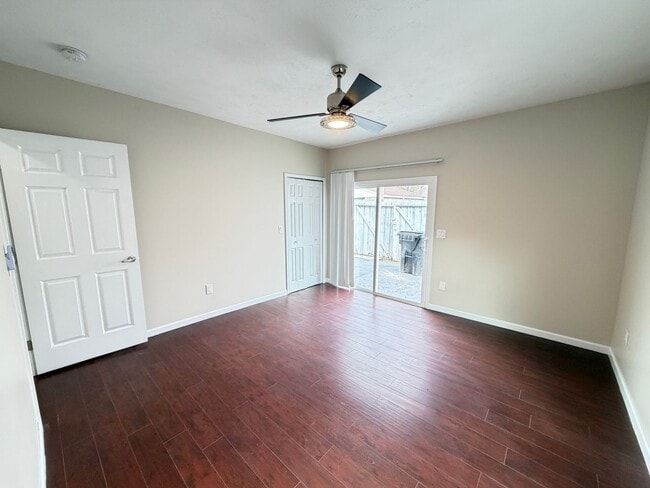 Building Photo - Marvelous 3 Bedroom and 2 Full Bath House!