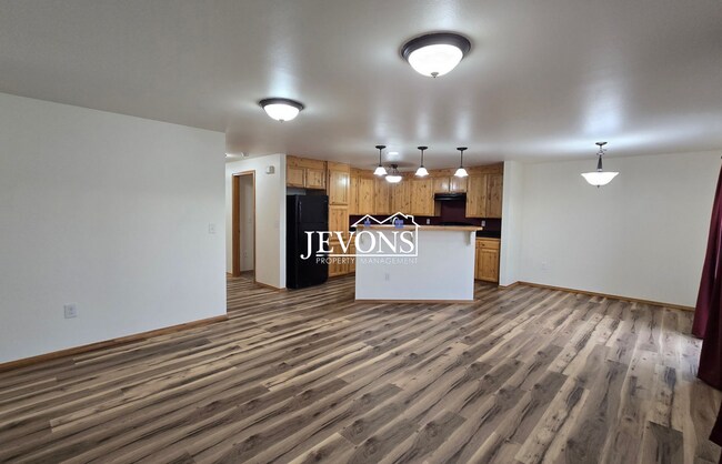 Building Photo - 2134 S 64th Ave