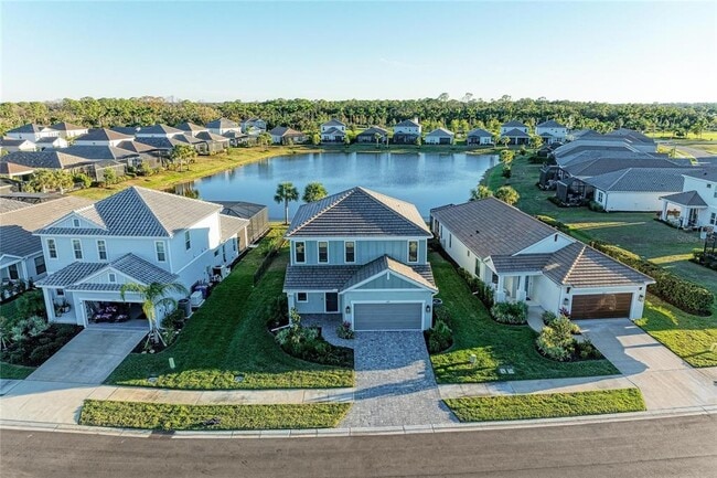 Building Photo - 6629 Fort Pierce Ave