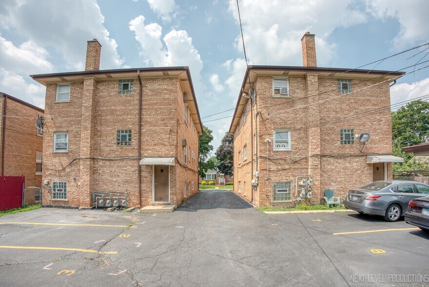 Building Photo - 1619 N 35th Ave