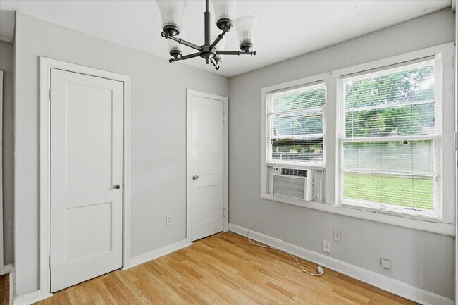 Building Photo - Charming 2BR/1BA Single-Family Home for Rent in Pearl, MS