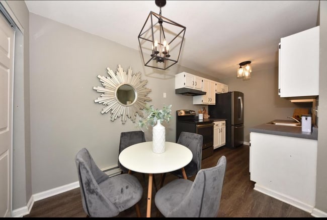 Building Photo - 17113 Armada Dr