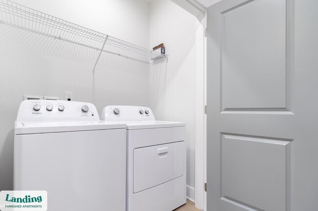 Building Photo - 435 Encore Way