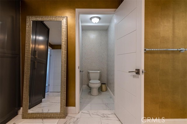 Building Photo - 345 Pioneer Dr