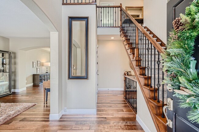 Building Photo - 9805 Cypress Point Cir