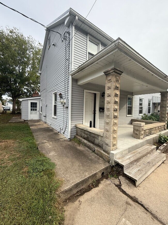 Building Photo - 2 bedroom possibly 3 with oversized Garage/Work Shop in Newville