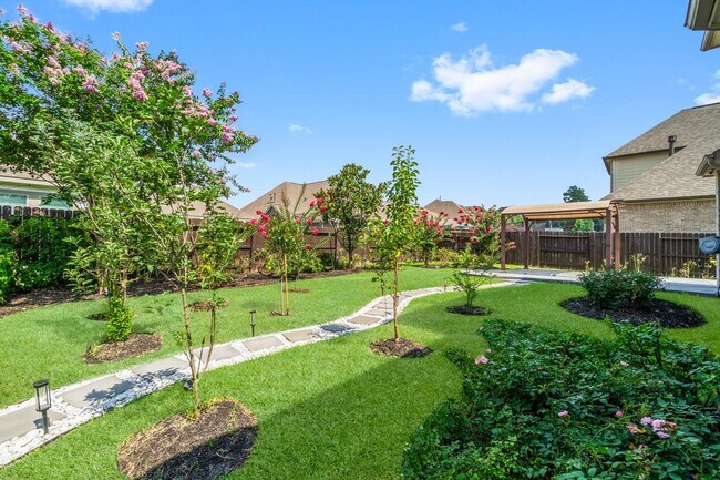 Building Photo - 2840 Jehlon Ln