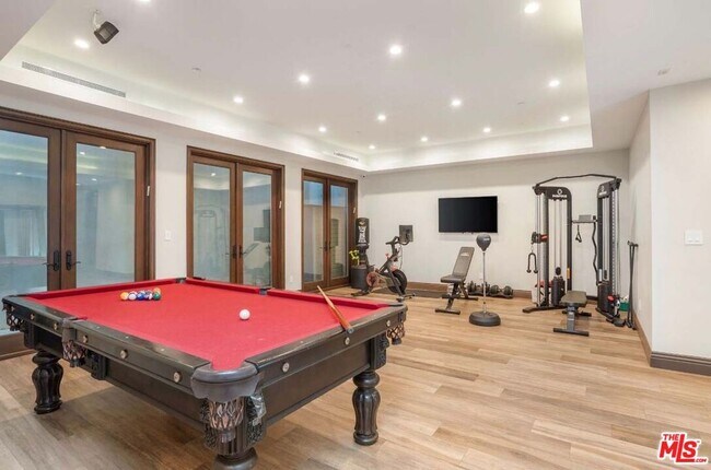 Building Photo - 329 Canon Dr